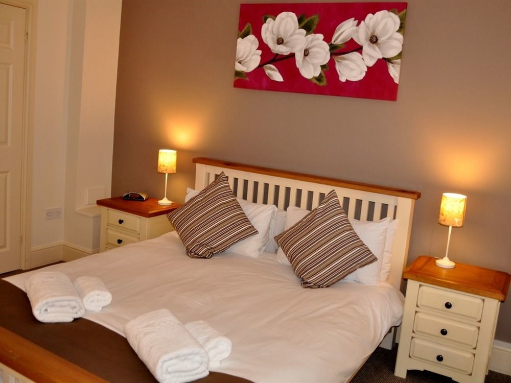 The Chequers Inn Cassington 外观 照片