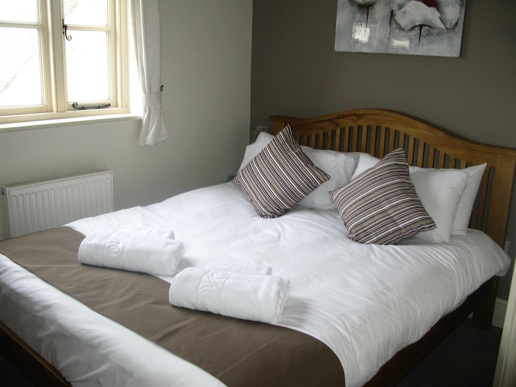The Chequers Inn Cassington 外观 照片